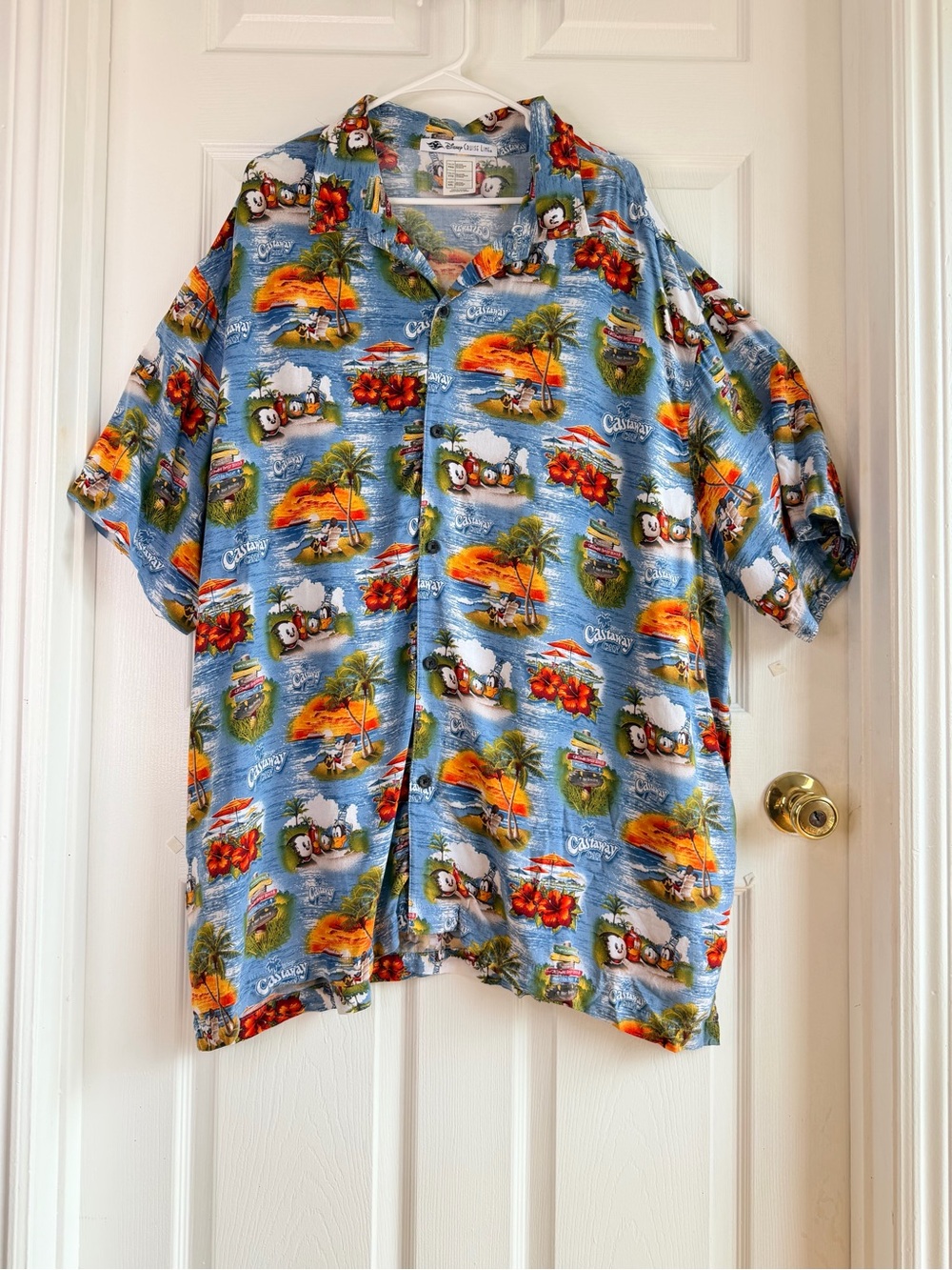 Disney Cruise Line Castaway Cay Aloha Shirt Men's XXL 100% Rayon